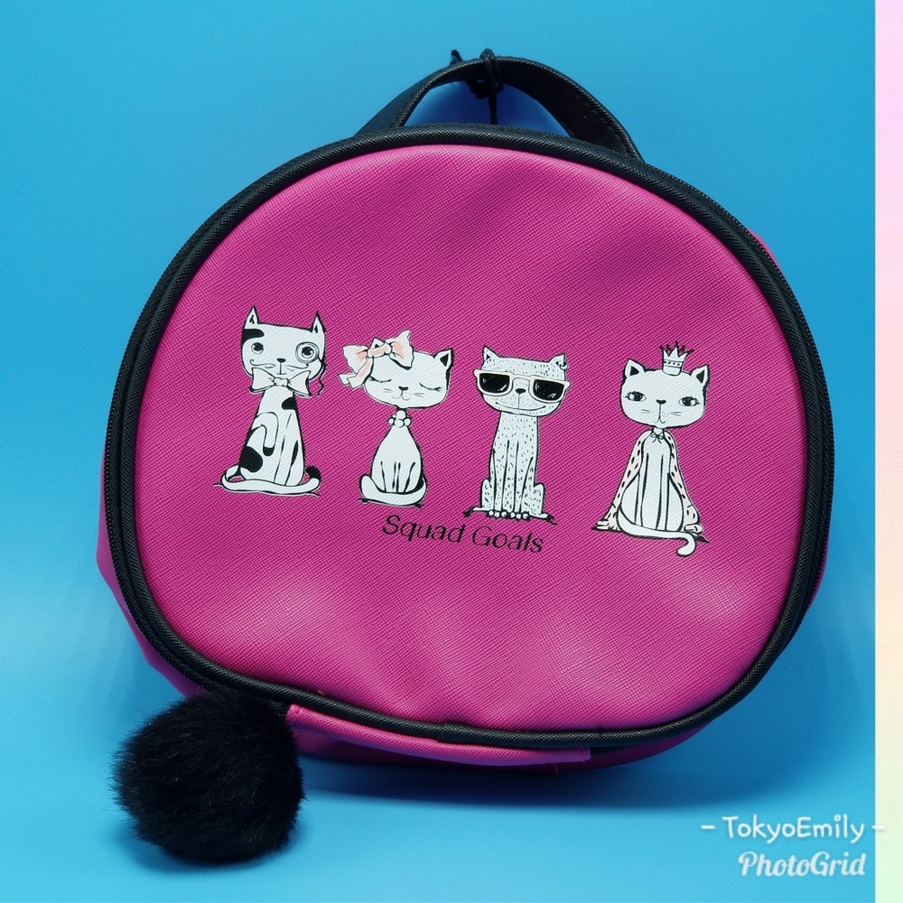 Stella & Max cats bag case pink black pom-pom zipp